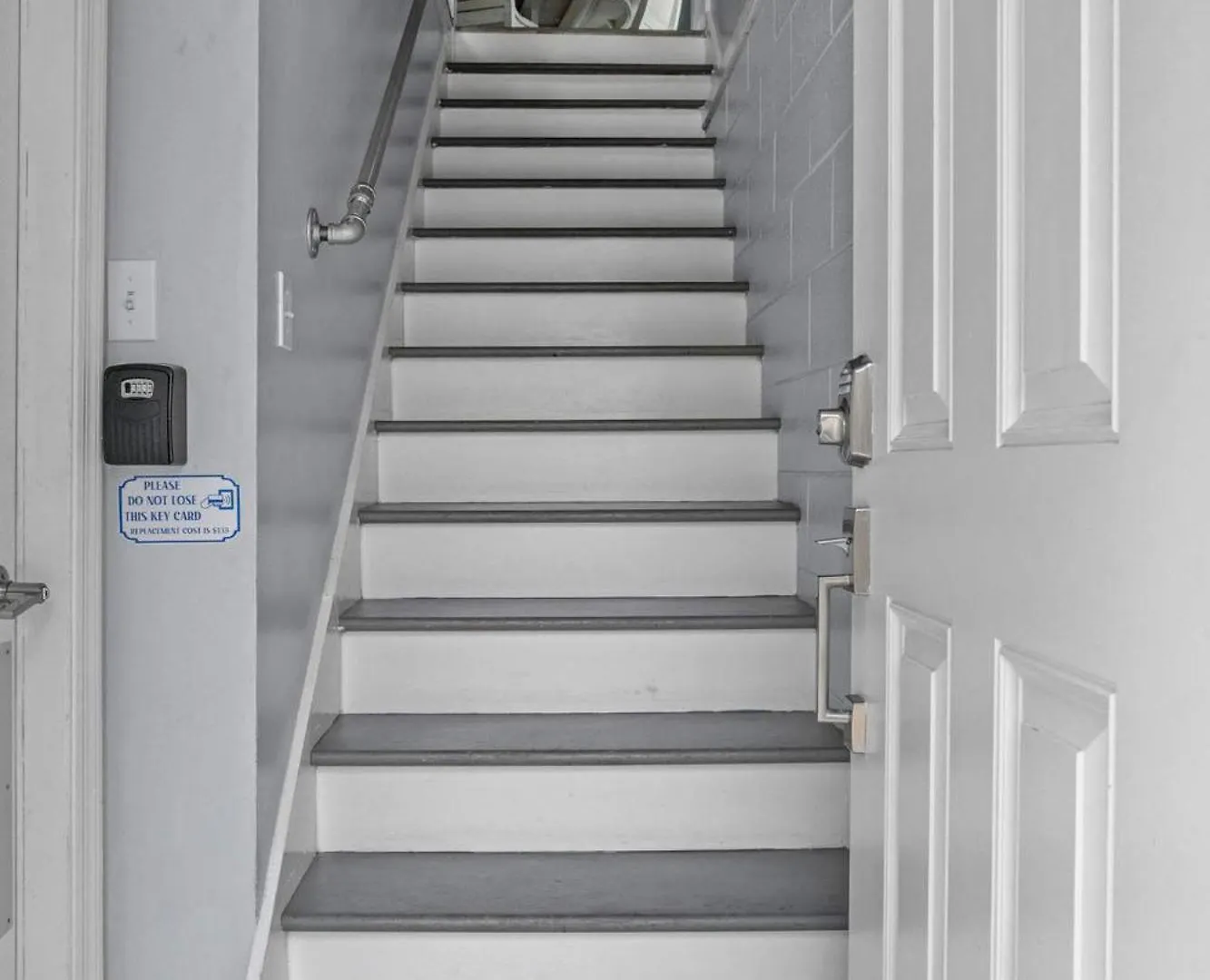Dest-Zen Gated Beach Access Game Room Destin Holiday home